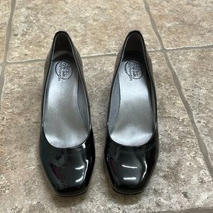 Life Stride black patent wedge heels